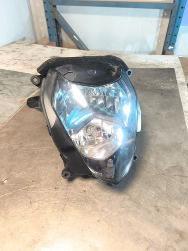 Faro proiettore anteriore